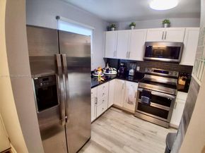 103 Royal Park Dr 3D, Oakland Park FL 33309
