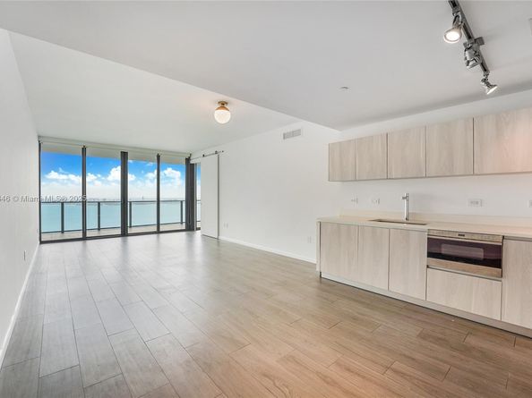 3131 NE 7th Ave 4404, Miami FL 33137