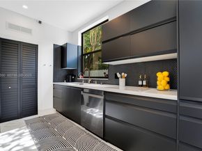 2320 SW 14th St, Miami FL 33145