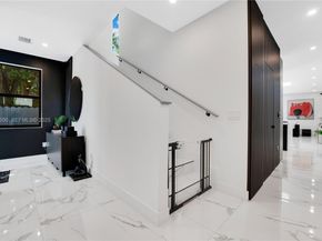 2320 SW 14th St, Miami FL 33145