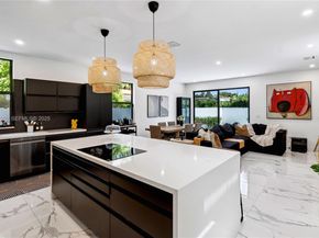 2320 SW 14th St, Miami FL 33145