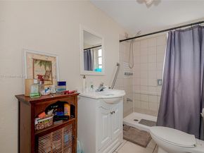 4118 E 10th Ct, Hialeah FL 33013