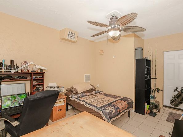 4118 E 10th Ct, Hialeah FL 33013