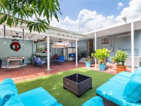 2818 SW 2nd St, Miami FL 33135