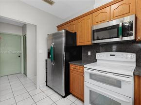 2818 SW 2nd St, Miami FL 33135