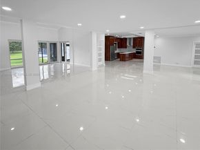 2181 SW 117th Ter, Davie FL 33325