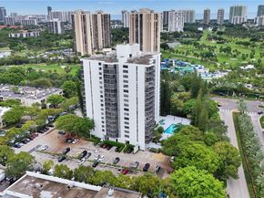 20100 W Country Club Dr 1003, Aventura FL 33180