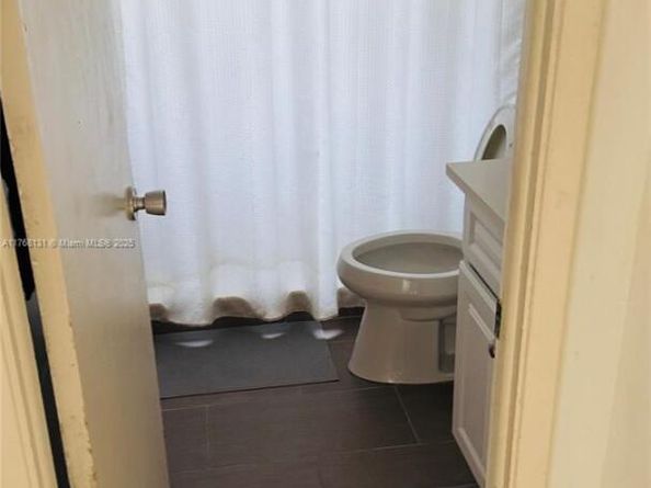 3150 N Palm Aire Dr 801, Pompano Beach FL 33069