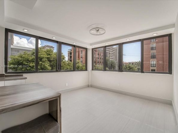 700 Coral Way 2, Coral Gables FL 33134