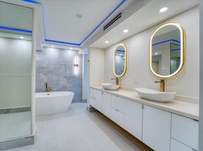700 Coral Way 2, Coral Gables FL 33134