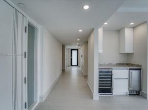 700 Coral Way 2, Coral Gables FL 33134