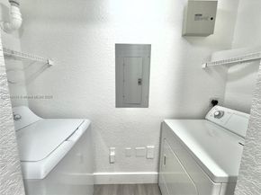 704 Belmont Ln 704, North Lauderdale FL 33068