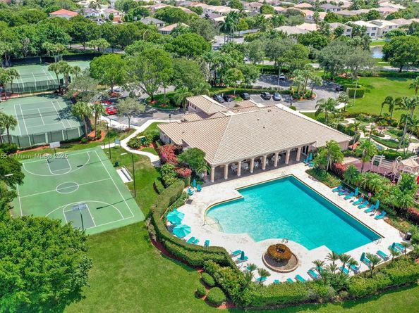 2051 SW 152nd Ter, Miramar FL 33027