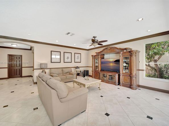 2051 SW 152nd Ter, Miramar FL 33027