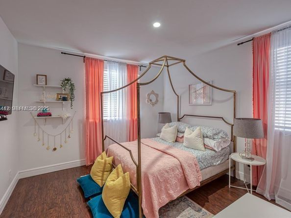 3080 Carysfort Ln, Margate FL 33063