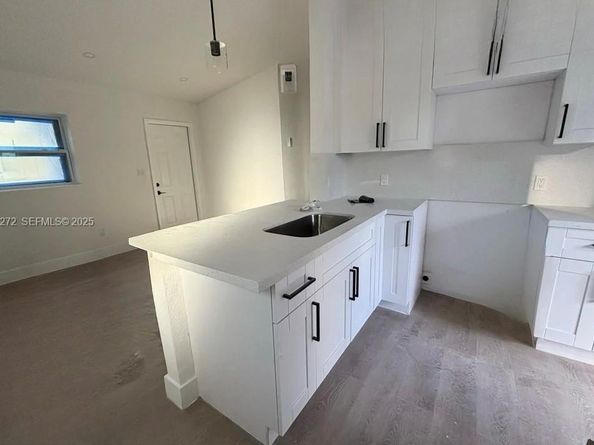 2838 NW 4th St, Pompano Beach FL 33069