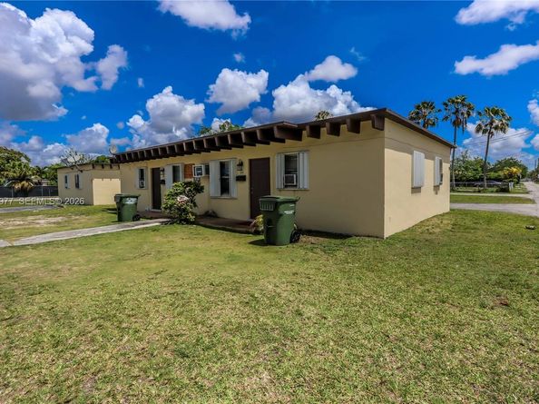 611 SW 8th Ave, Homestead FL 33030