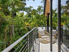 4024 Bonita Ave, Miami FL 33133