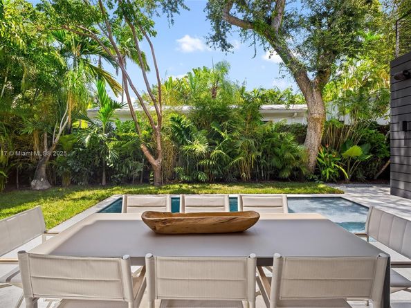4024 Bonita Ave, Miami FL 33133
