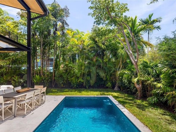 4024 Bonita Ave, Miami FL 33133