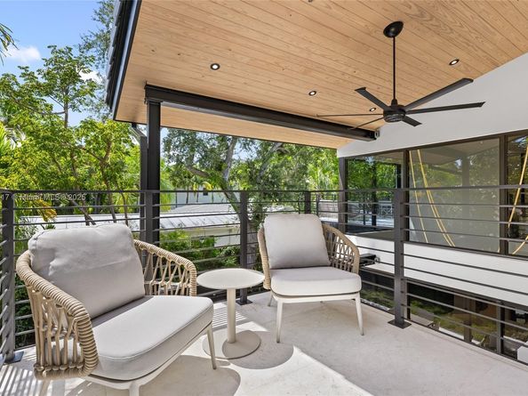 4024 Bonita Ave, Miami FL 33133