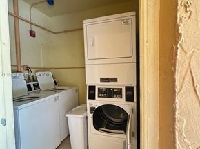 17901 NW 68th Ave R101, Hialeah FL 33015