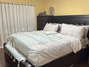17901 NW 68th Ave R101, Hialeah FL 33015