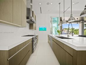 2815 NE 26th Pl, Fort Lauderdale FL 33306