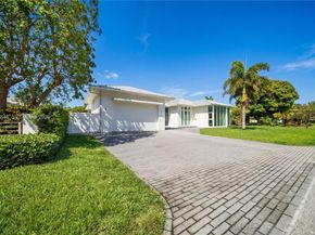 2815 NE 26th Pl, Fort Lauderdale FL 33306