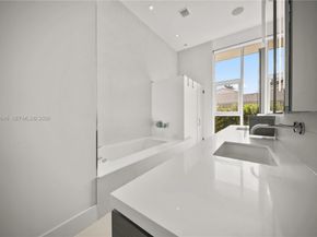 2815 NE 26th Pl, Fort Lauderdale FL 33306