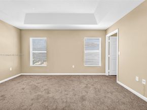 961 SW 15th St, Deerfield Beach FL 33441