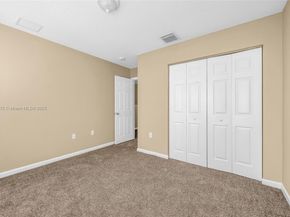 961 SW 15th St, Deerfield Beach FL 33441
