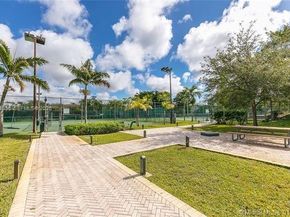 11416 SW 110th Ln, Miami FL 33176