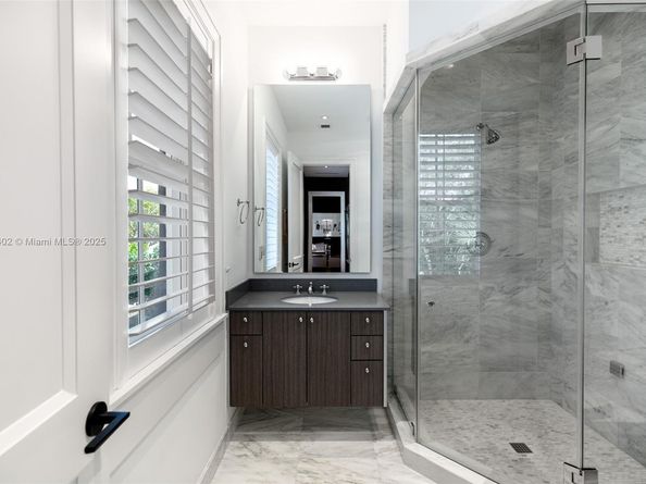 8150 SW 52nd Ave, Miami FL 33143