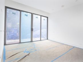 1105 SW 22nd Ter, Miami FL 33129