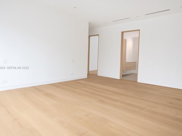 1105 SW 22nd Ter, Miami FL 33129