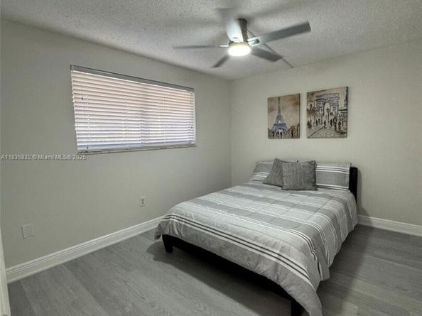 7480 NW 17th St 103, Plantation FL 33313