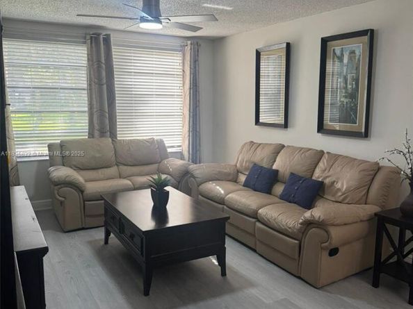 7480 NW 17th St 103, Plantation FL 33313