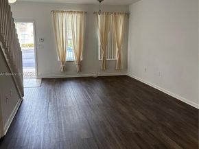 687 NW 42nd Ave, Plantation FL 33317