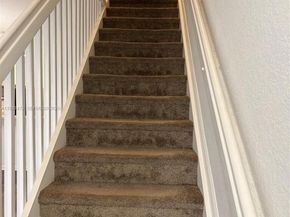 687 NW 42nd Ave, Plantation FL 33317