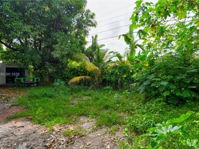 225 NE 175th St, North Miami Beach FL 33162