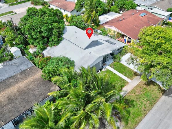 225 NE 175th St, North Miami Beach FL 33162
