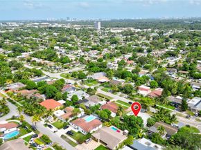 225 NE 175th St, North Miami Beach FL 33162