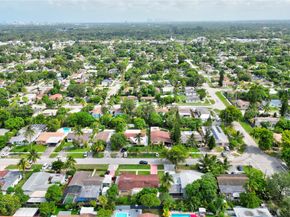 225 NE 175th St, North Miami Beach FL 33162