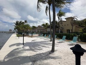 1145 Lake Shore Dr 205, Lake Park FL 33403