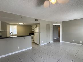 1145 Lake Shore Dr 205, Lake Park FL 33403