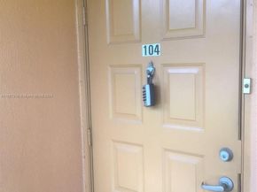 701 SW 142nd Ave 104S, Pembroke Pines FL 33027