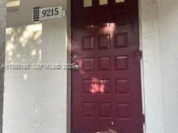 9215 SW 141st Pl 9215, Miami FL 33186