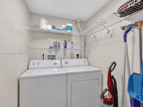 100 N Federal Hwy 643, Fort Lauderdale FL 33301