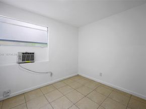 348 NE 58th St, Miami FL 33137